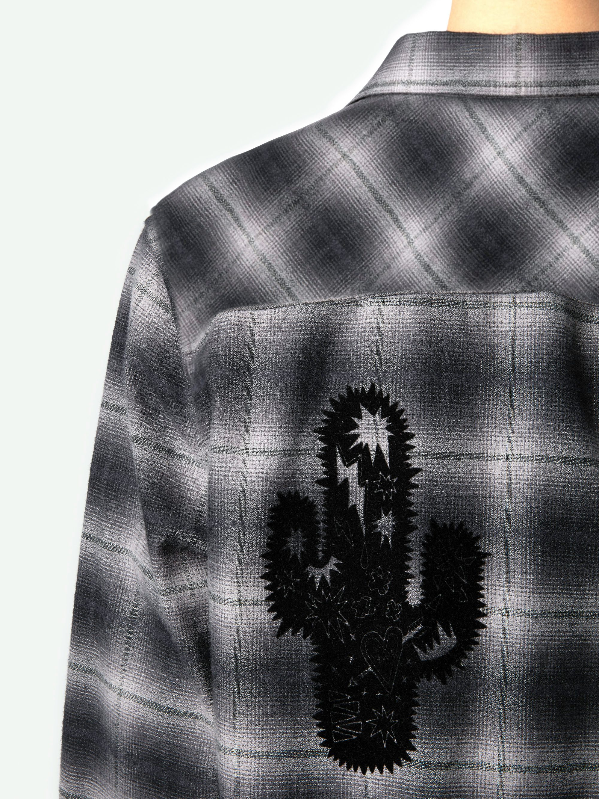 Hemd Stan - Langärmeliges, kariertes Hemd aus Baumwollflanell in Grau mit Muster und „Art Is Truth“-Stickerei.